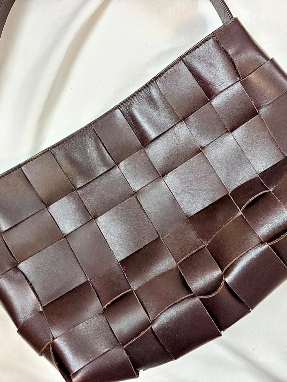 St. Agni mini Leather Shoulder tote bag in chocolate
